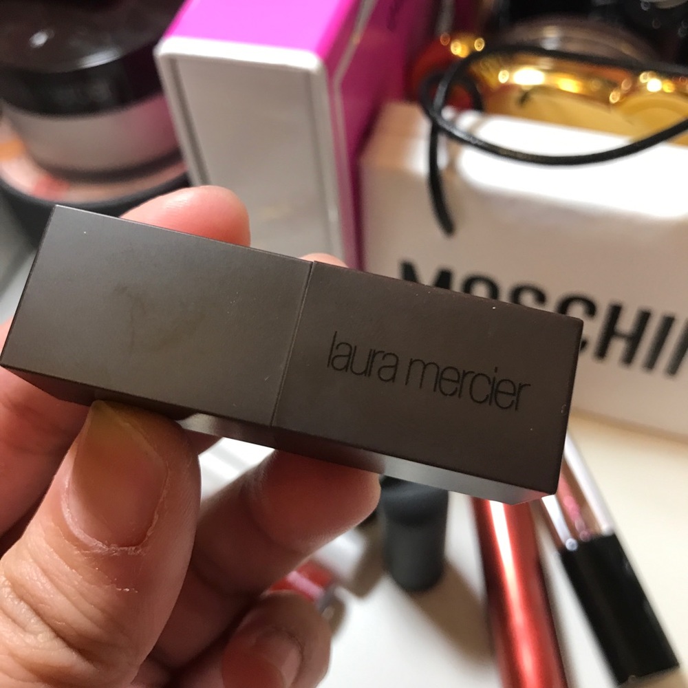 Laura mercier lipstick